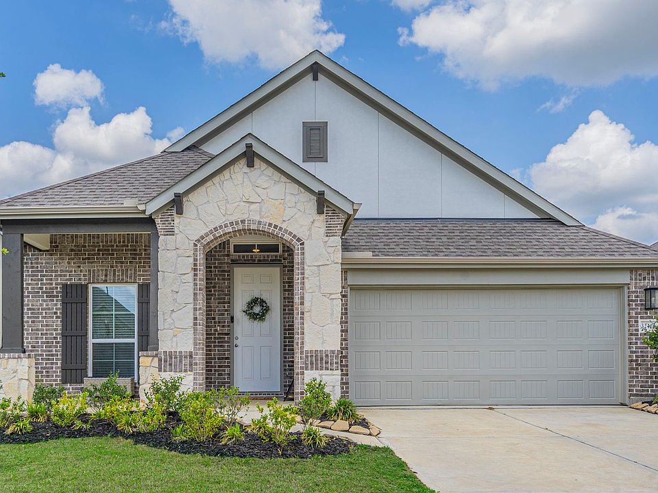 1st image of 32410 Willow Hollow Way