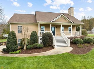 122 Stonebrook Trl, Cleveland, GA 30528