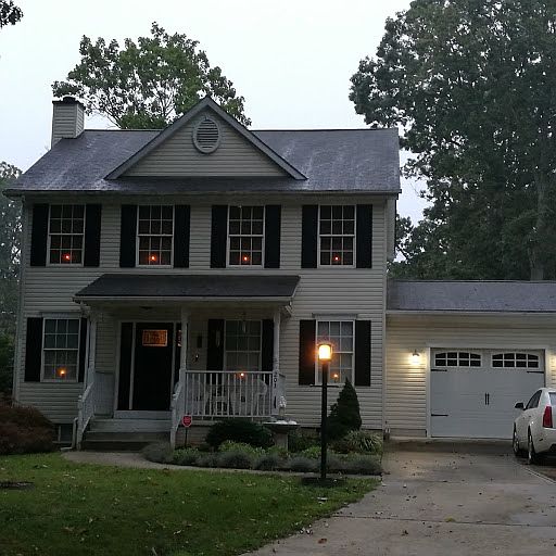 2nd image of 203 Southwood Rd