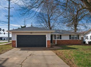 1356 E Rosebrier St, Springfield, MO 65804