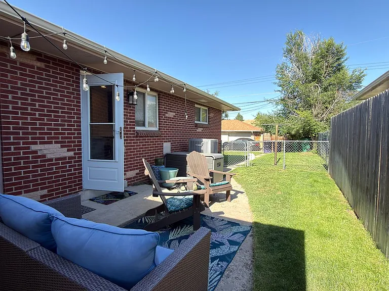 3632 Grape St — Photo 20