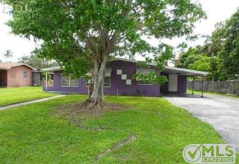 1st image of 4116 Rainbow Dr