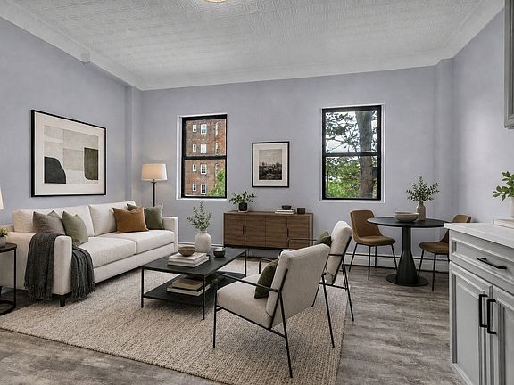 3rd image of 510 New York Ave APT 2