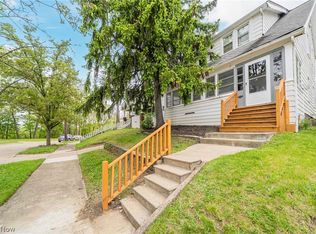 20180 Hillcrest Dr, Euclid, OH 44117