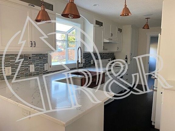 3rd image of 671 Taney St