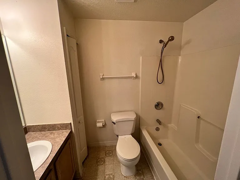 14918 Windy Mount Cir — Photo 6