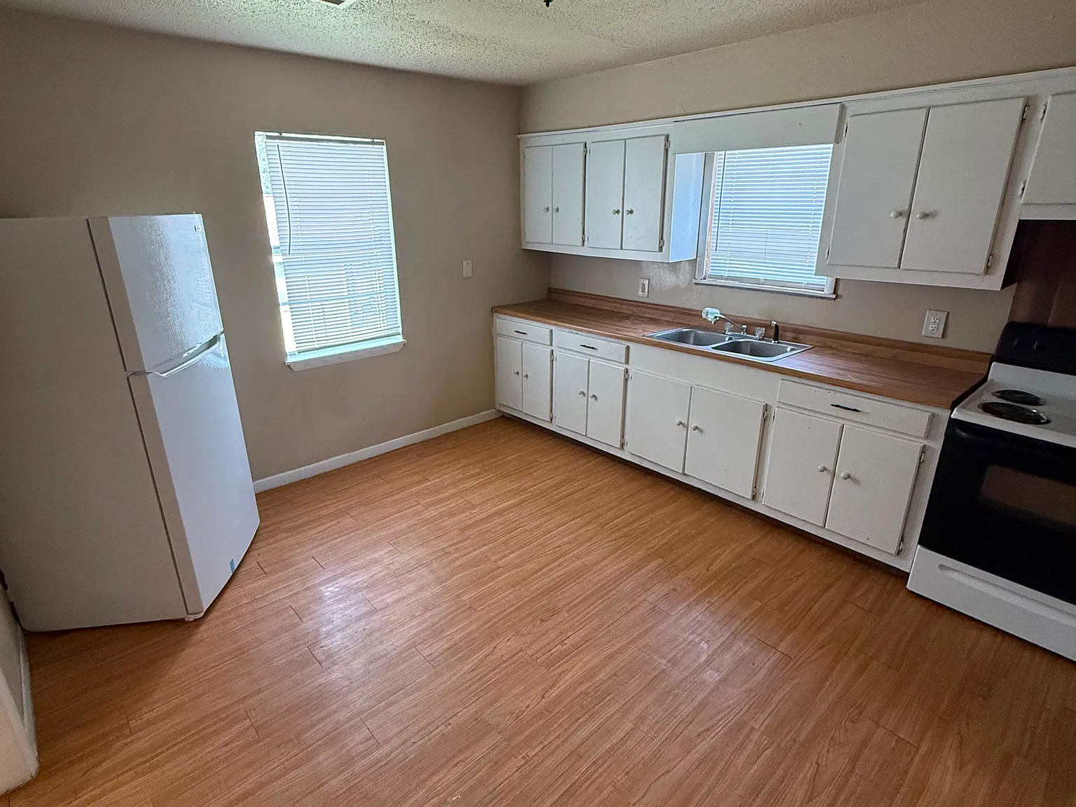 1 bed, 720 sqft, $800 — Photo 3