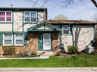 312 Plumwood Ln #312, Vernon Hills, IL 60061