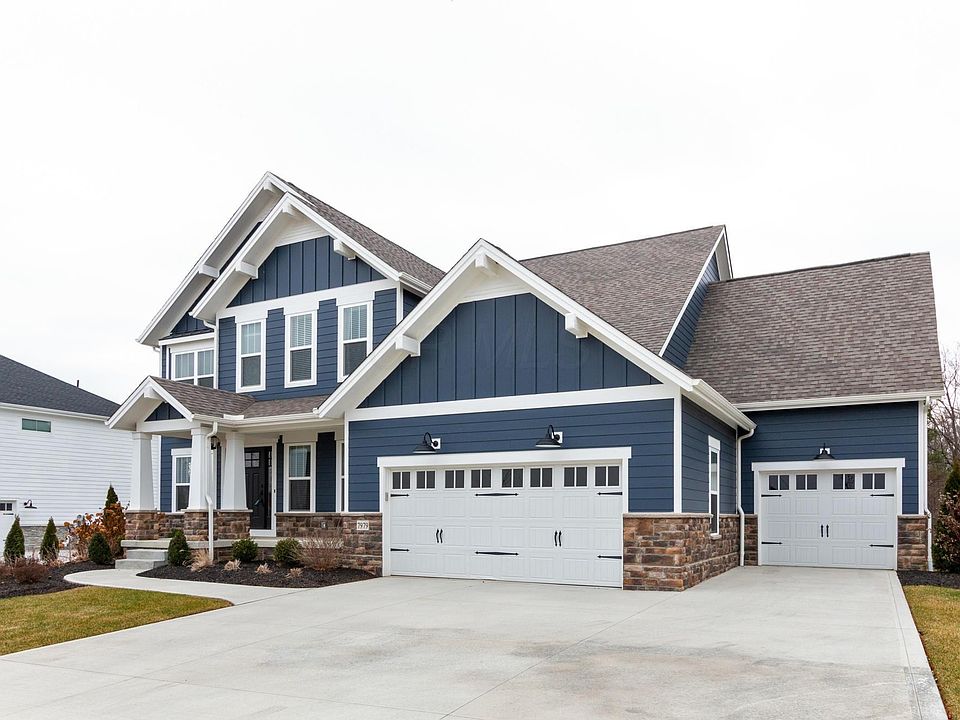 1st image of 7979 Wren Wood Dr