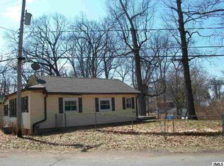 10194 Resort Rd, Pleasant Lake, MI 49272