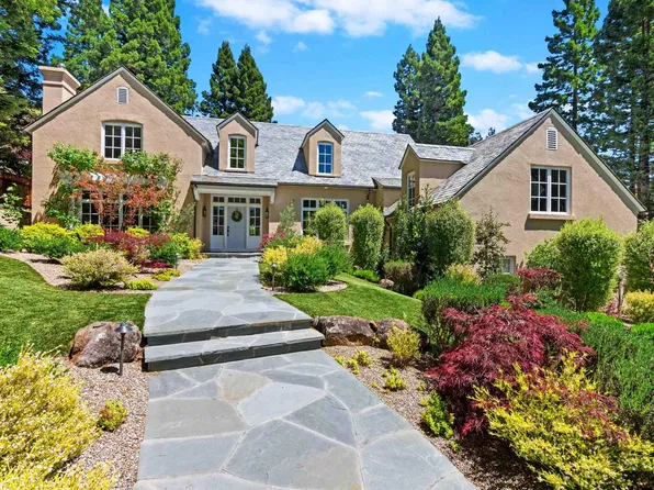 32 Candle Ter, Orinda, CA 94563