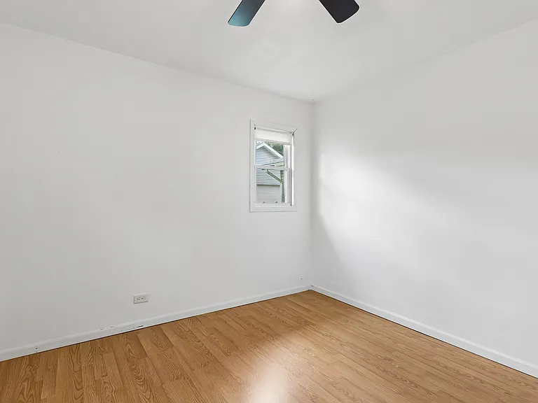 1023 Highland Ave — Photo 14