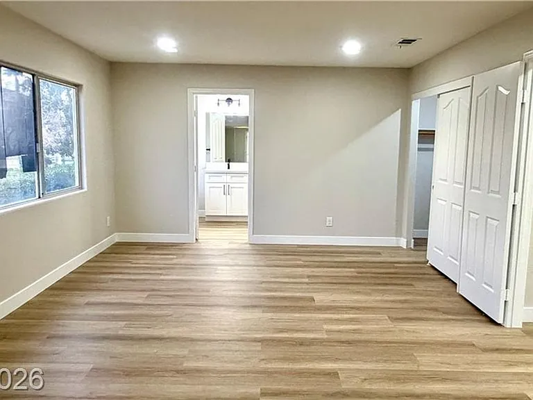 4595 Barnes Ct — Photo 22
