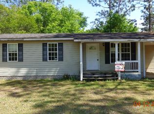 1036 Shrine Club Rd, Jesup, GA 31545