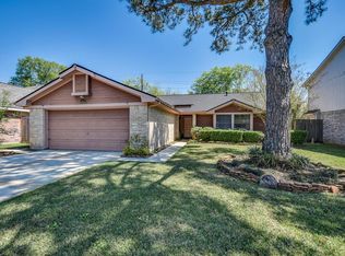 18602 Islandbreeze Dr, Spring, TX 77379