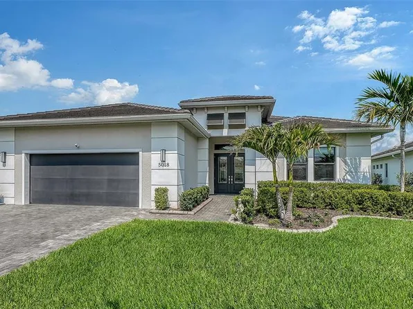 5018 Surfside Cir, Lakewood Ranch, FL 34211