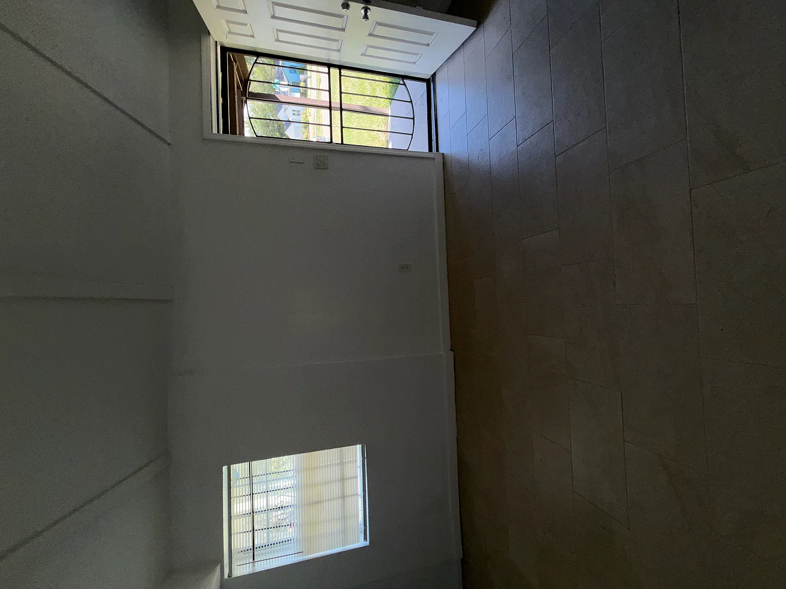 2155 Belvedere St. — Photo 4