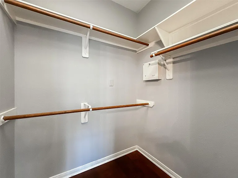 6810 Summer Bridge Ln — Photo 39