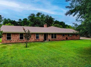 4596 Smelley Rd, Longview, TX 75605