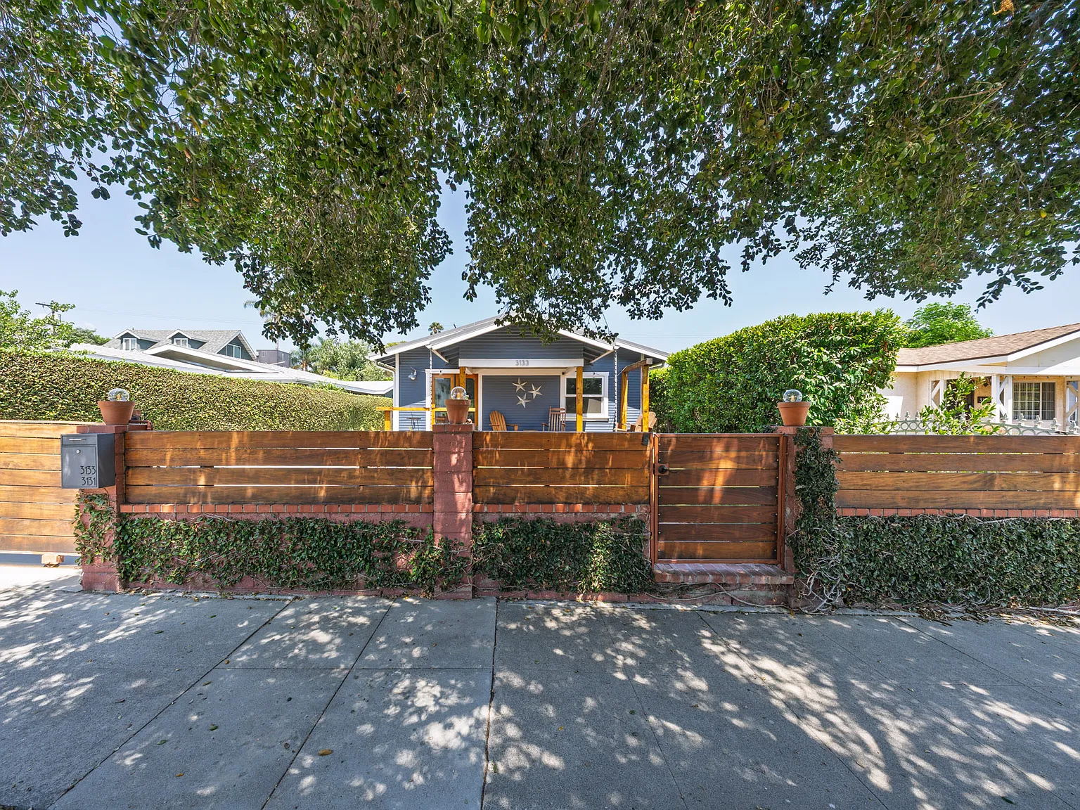 3 bed, 1400 sqft, $5,800 — Photo 3