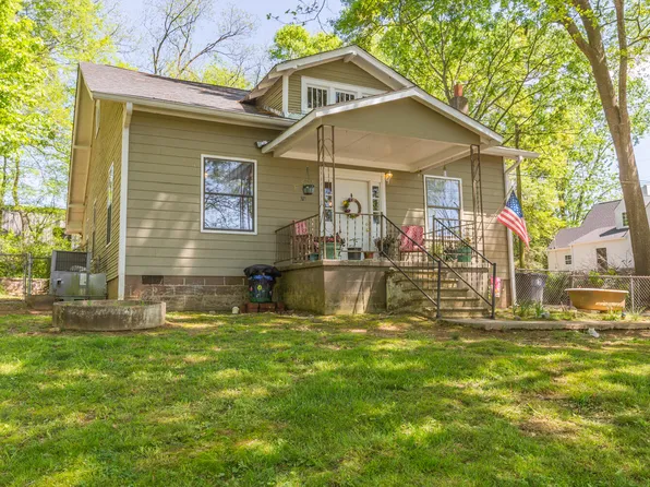 315 S Oak St, La Fayette, GA 30728
