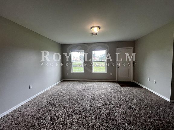 4th image of 18319 Gibraltar Ln