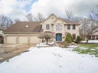 580 Rustic Trl, Dayton, OH 45434