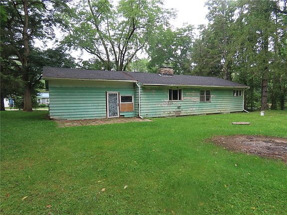 4th image of 2480 Layton Street Rd