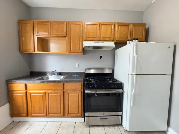 296 Wainwright St APT A8, Newark, NJ 07112