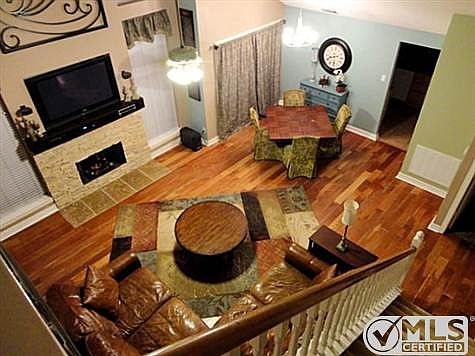 5th image of 1546 Shalfont Ln