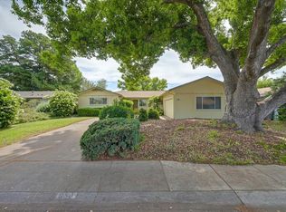 950 Trestle Glen Way, Sacramento, CA 95831