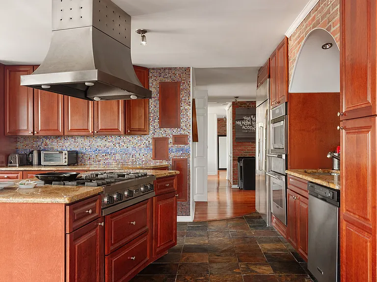 400 E 54th St #21CDE — Photo 6