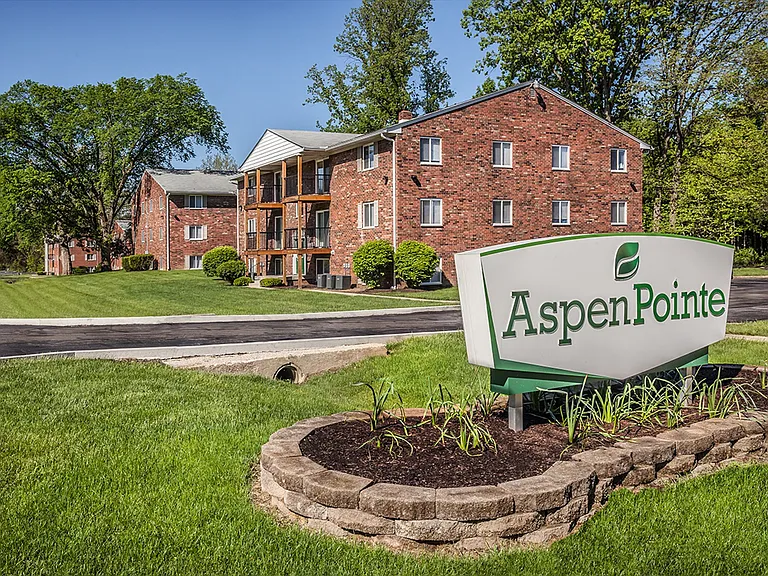 Aspen Pointe Apartments — Photo 1