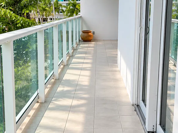 (undisclosed Address), Sunny Isles Beach, FL 33160