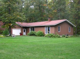 2665 Old Allegan Rd, Fennville, MI 49408