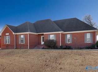 17916 Remington Dr, Athens, AL 35611