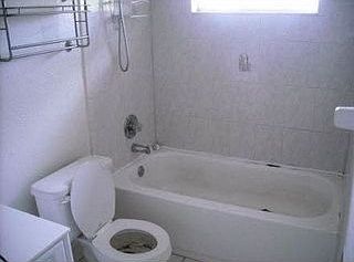 2nd image of 121 NW 3rd Ave
