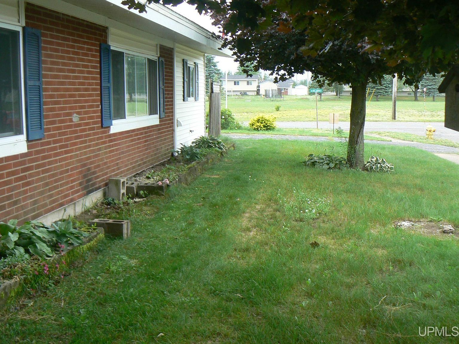 628 Liberator St, Gwinn, MI 49841 Zillow