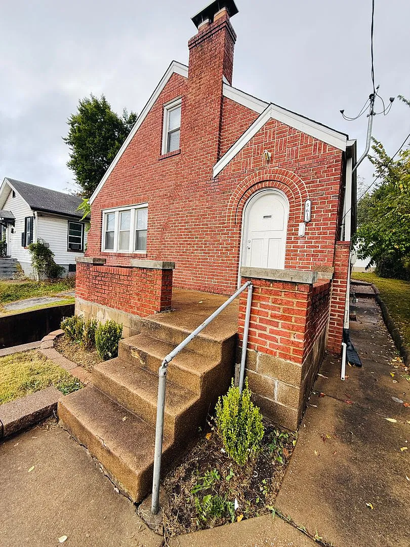 Large 2 bed home for Rent — Photo 1