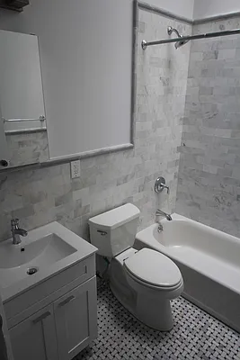 Rented by Waverly Realty Associates | media 75