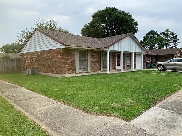 1st image of 116 Toulouse Dr