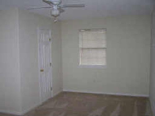 4th image of 11910 Myrtle Ave