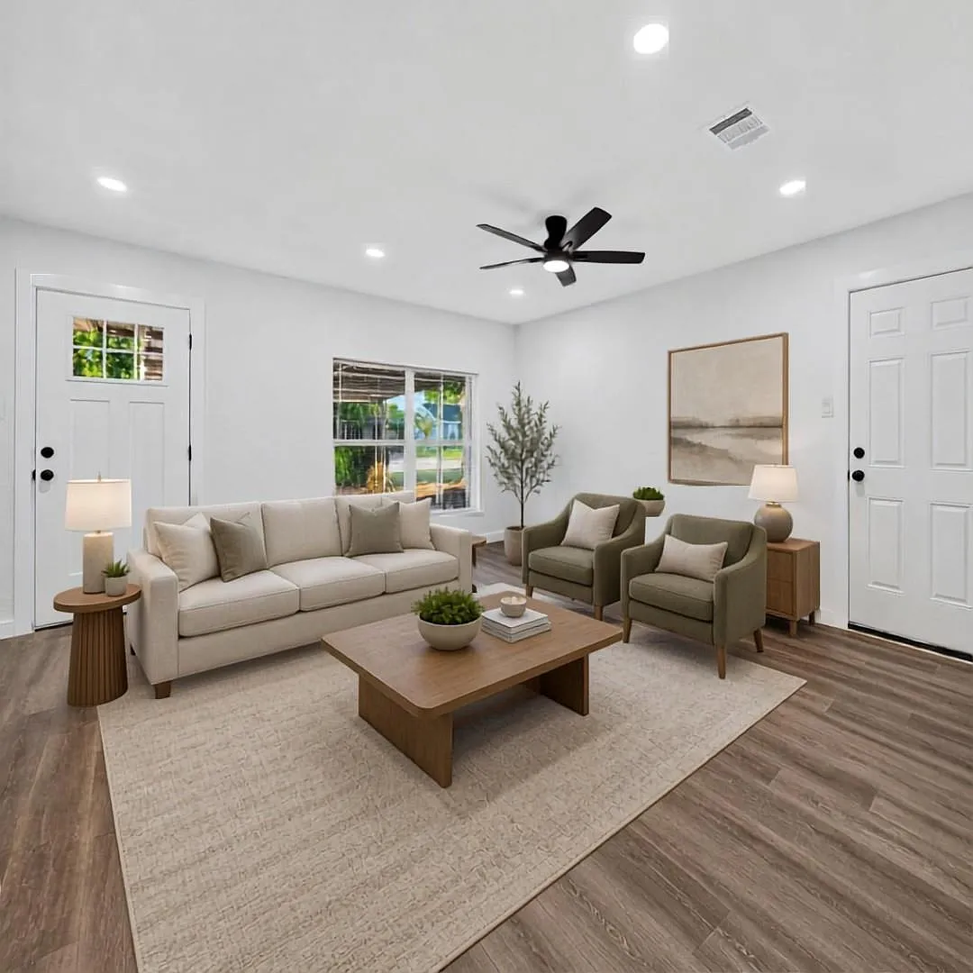 4 bed, 2.0 bath, $1,800 — Photo 1