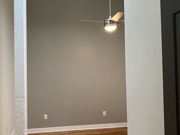 2nd image of 700 Watkins Ave #296778