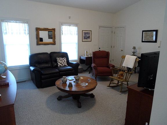 5th image of 6087 Kenridge Cir