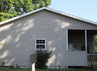 510 W 6th St, Jonesboro, IN 46938