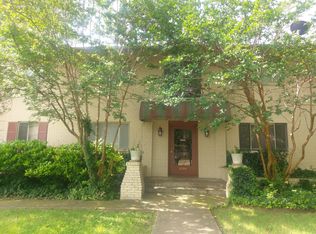 6284 Richmond Ave APT C, Dallas, TX 75214