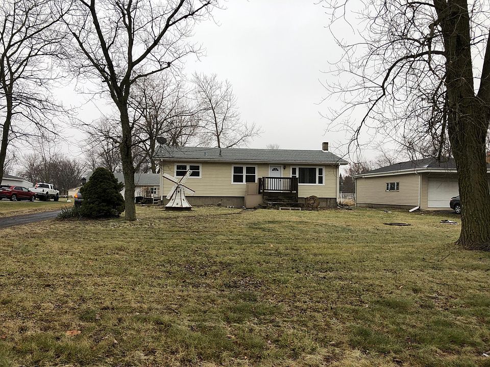 1st image of 3259 203rd St