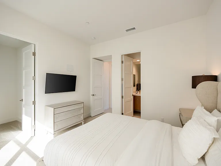 Suite 2