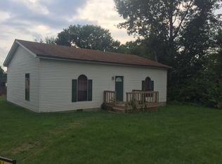 1404 Bluegrass St, Flatwoods, KY 41139